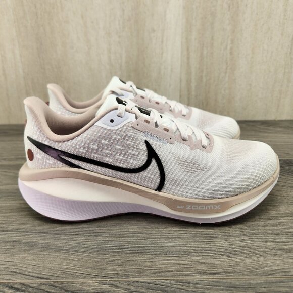 Nike Vomero 17 Size 7 Womens Platinum Violet Black White Athletic Running Shoes - Picture 2 of 11